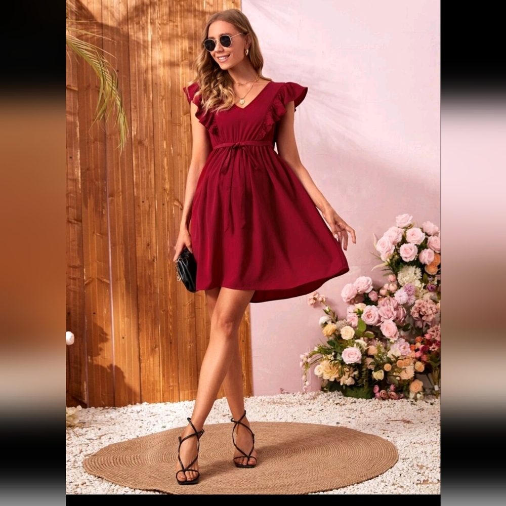 MATERNITY Ruffled Sleeved Dress